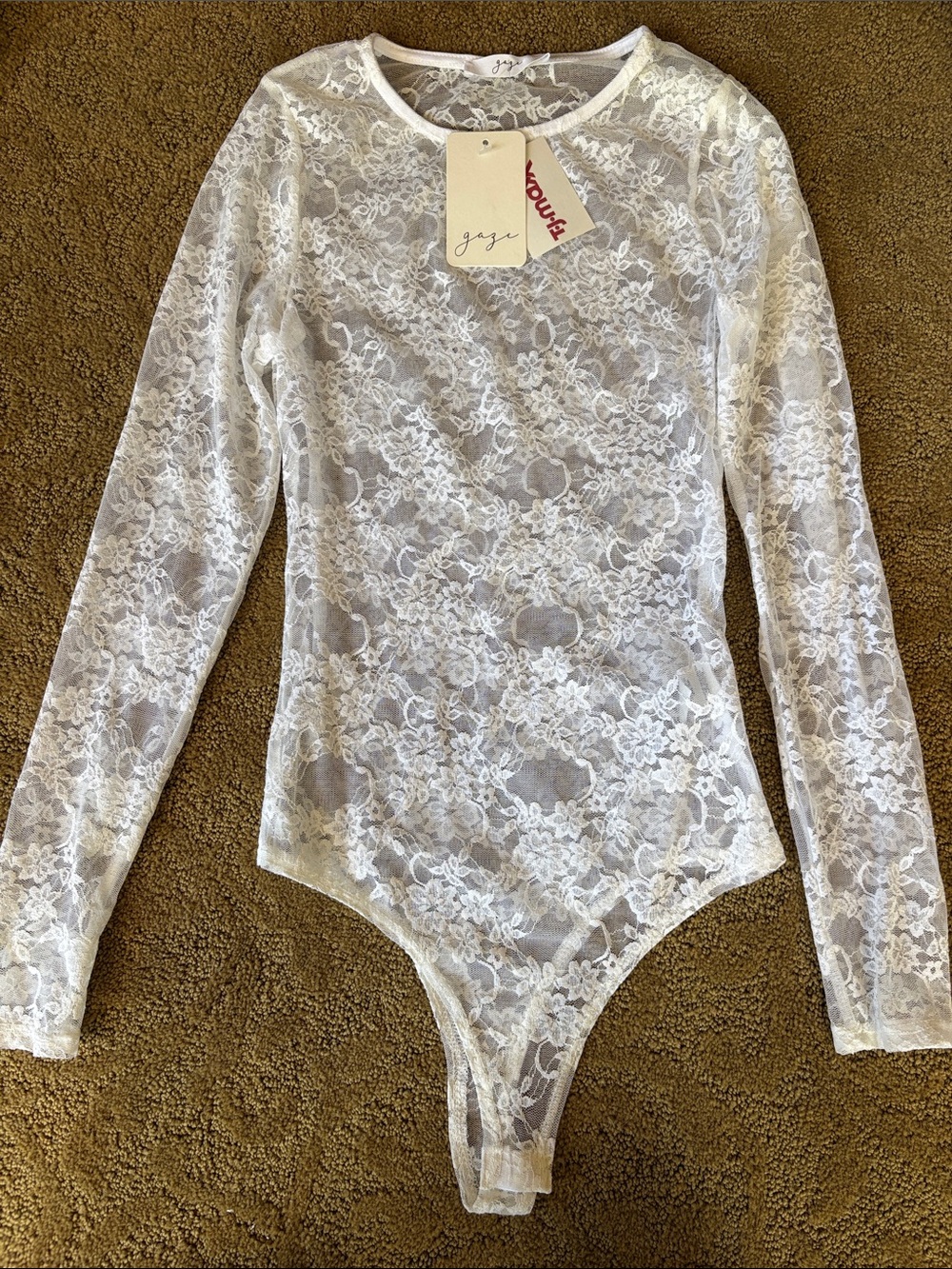 gaze White Floral Lace Long-Sleeve Bodysuit